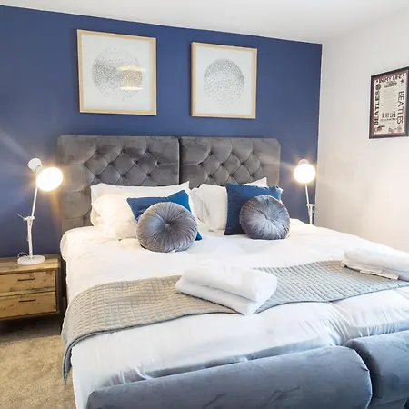 The Loft - Your Apartment Bristol