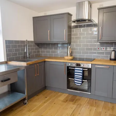 The Loft - Your Apartment Bristol