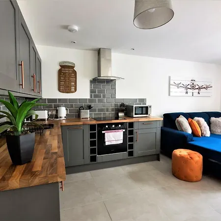 The Loft - Your Apartment *